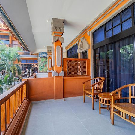 Wina Holiday Villa Kuta  Exterior photo