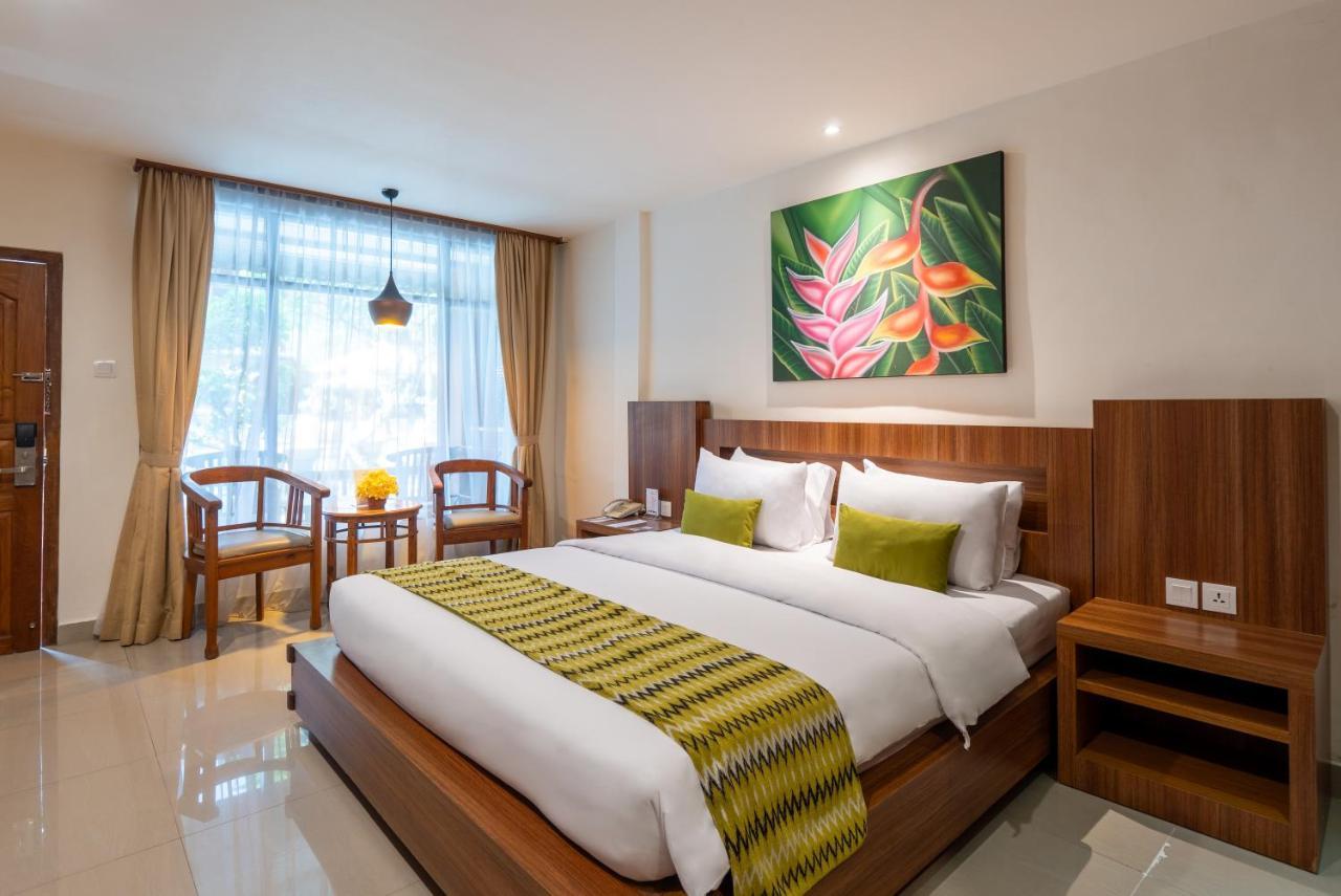 Wina Holiday Villa Kuta  Exterior photo