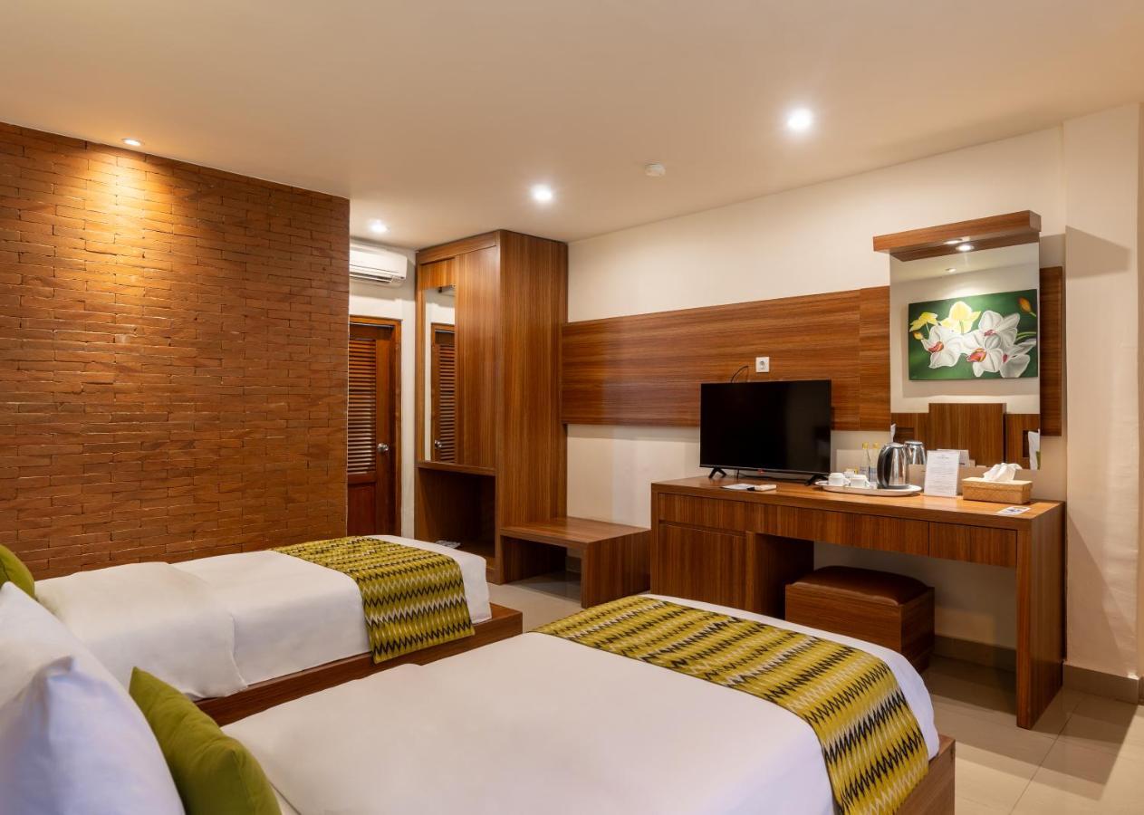 Wina Holiday Villa Kuta  Exterior photo