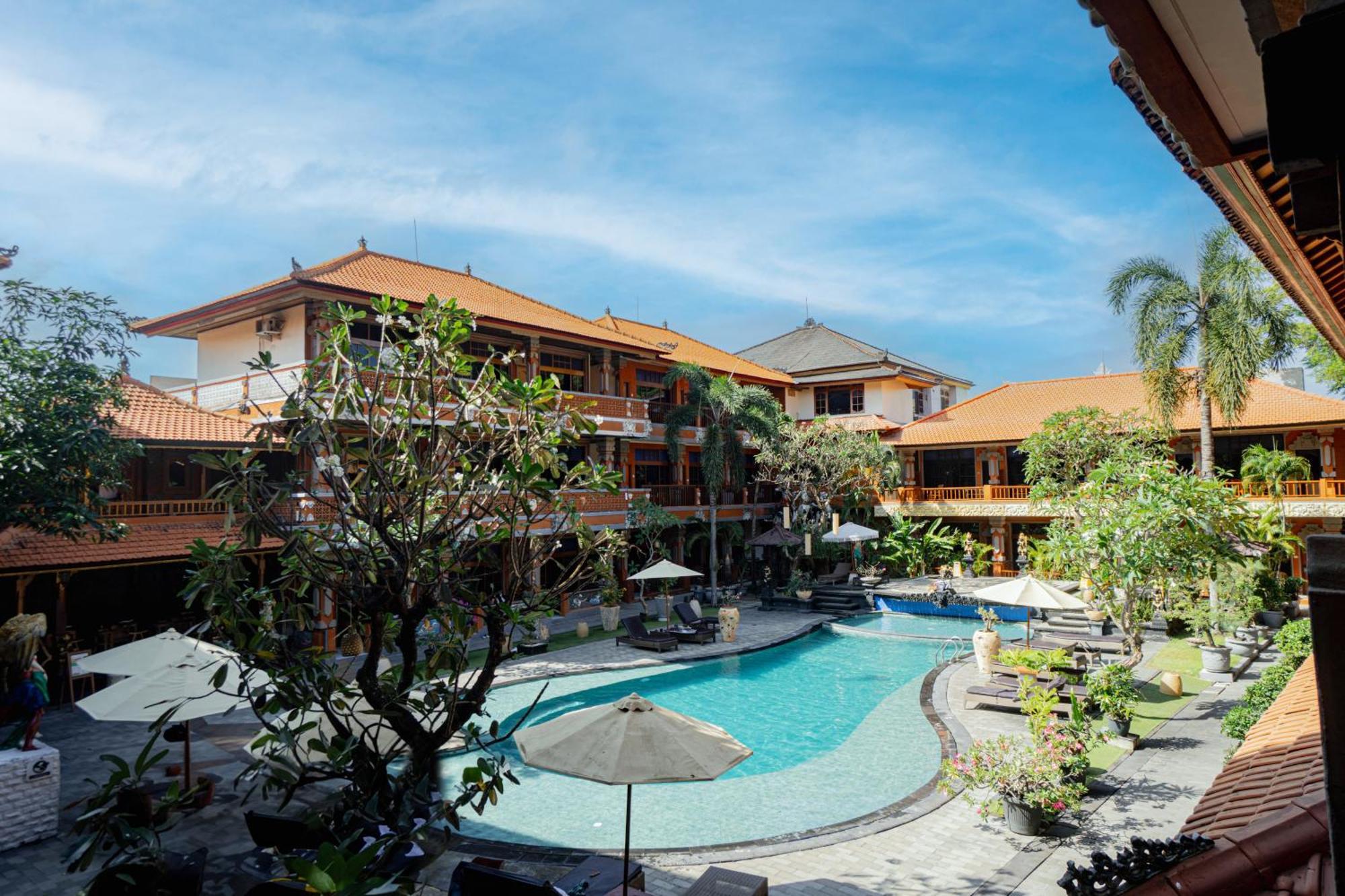 Wina Holiday Villa Kuta  Exterior photo