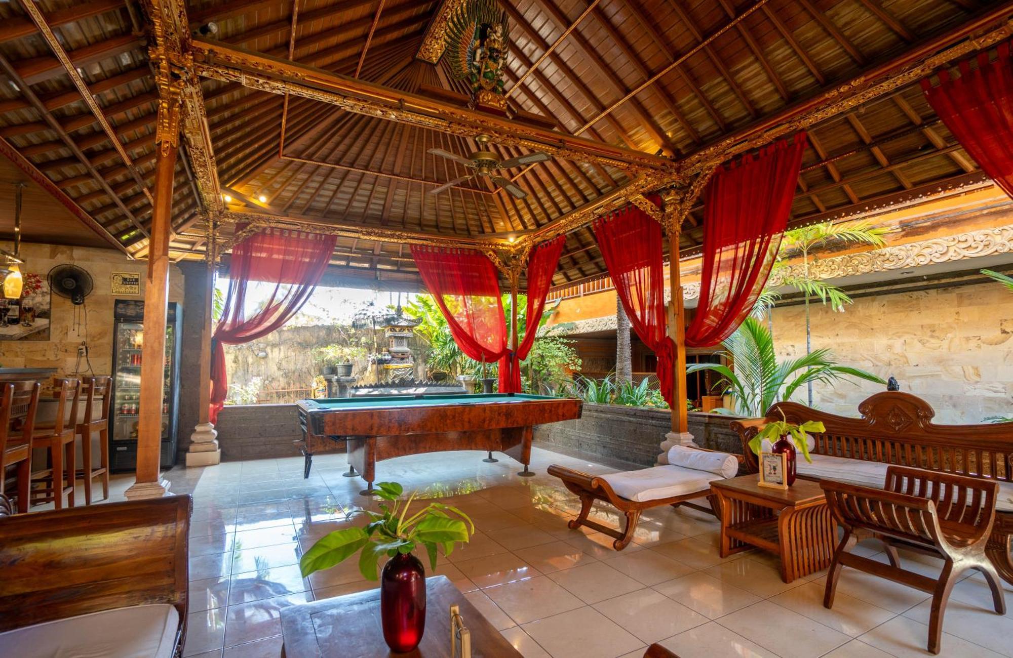 Wina Holiday Villa Kuta  Exterior photo