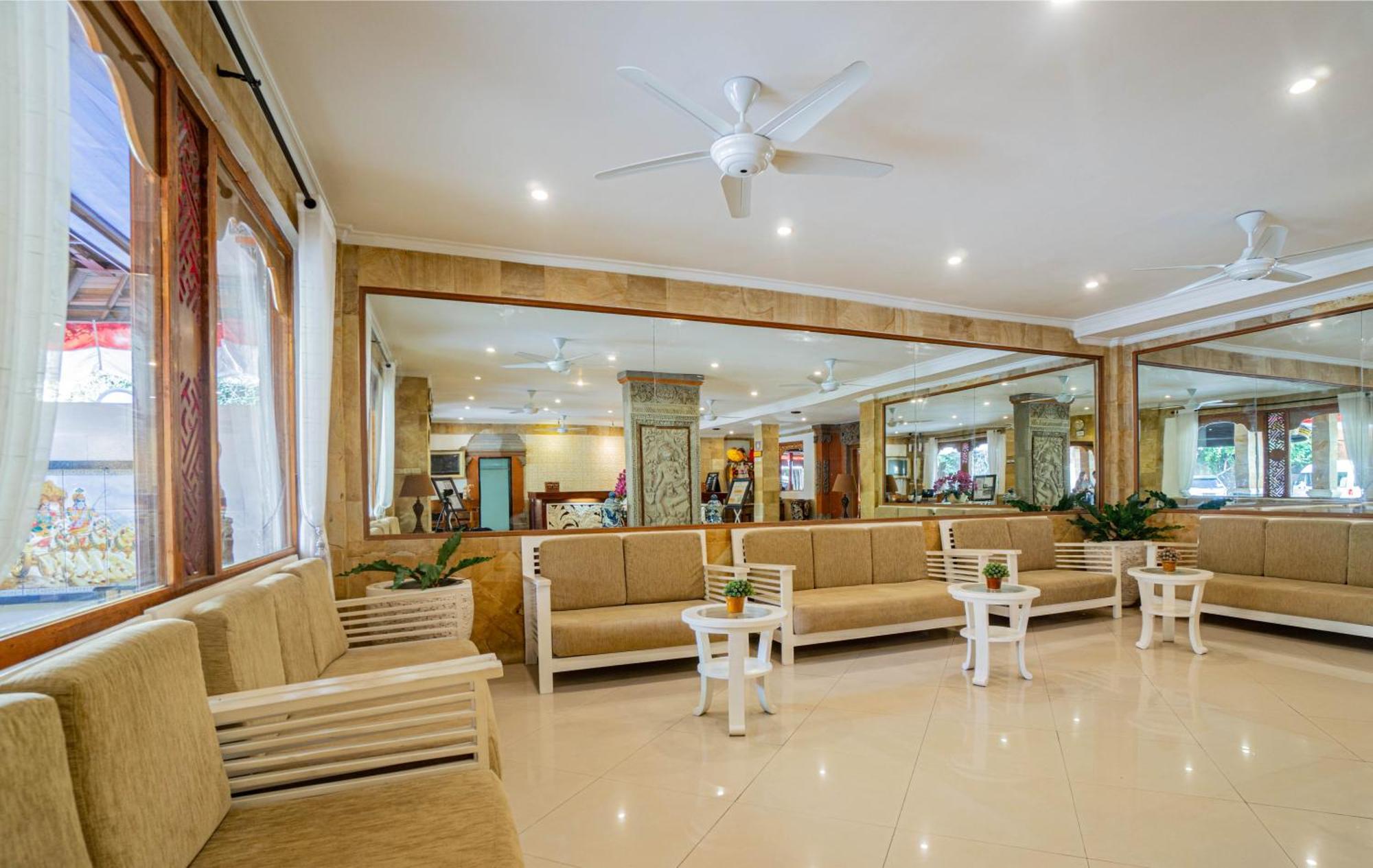 Wina Holiday Villa Kuta  Exterior photo